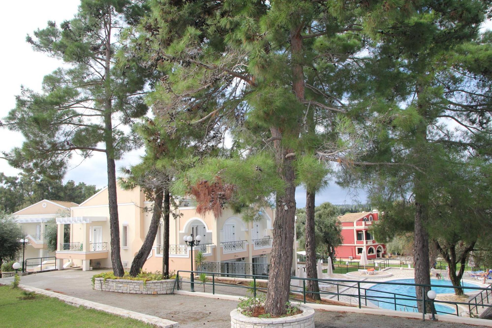 Saint Nicholas Beach Resort Dassia  Exteriör bild