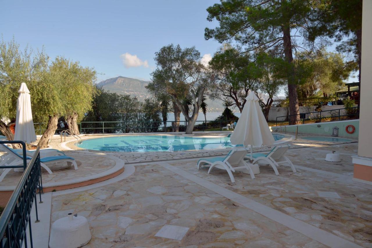 Saint Nicholas Beach Resort Dassia  Exteriör bild